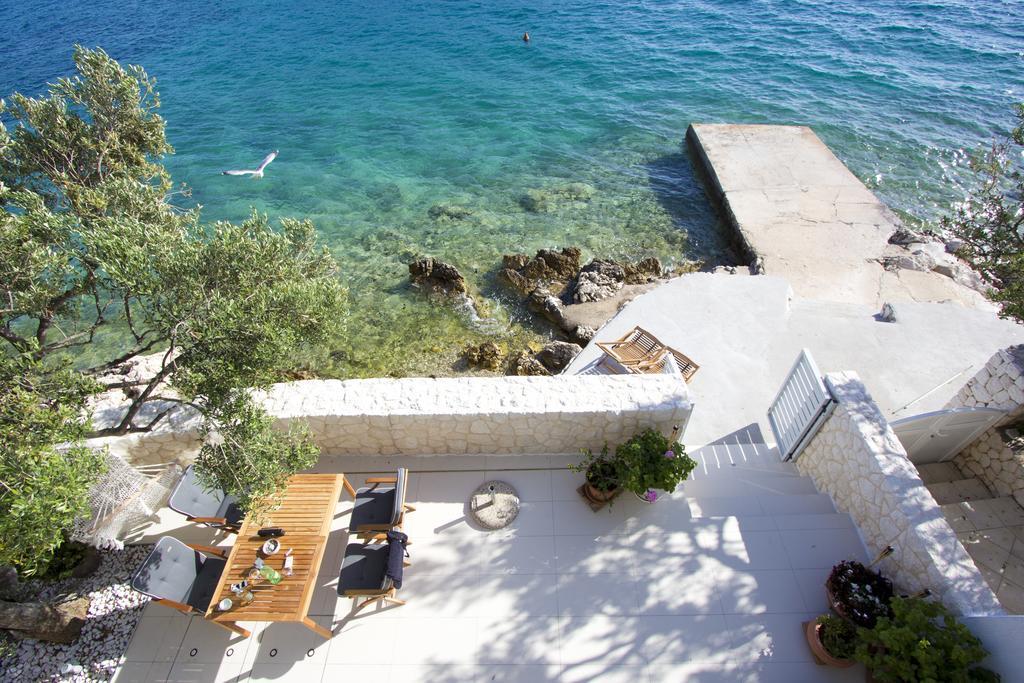 Casa Mano Tribunj With Beach Exterior photo