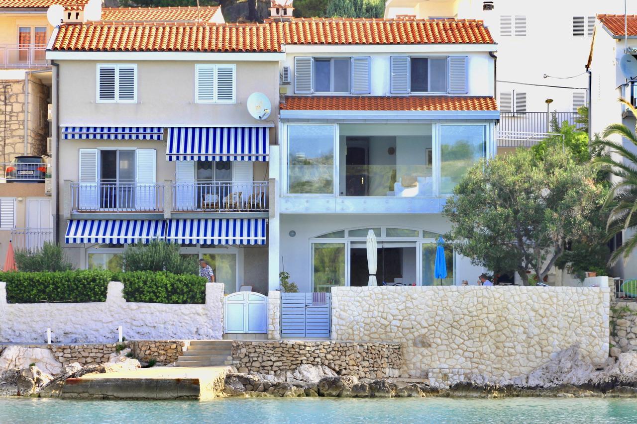 Casa Mano Tribunj With Beach Exterior photo