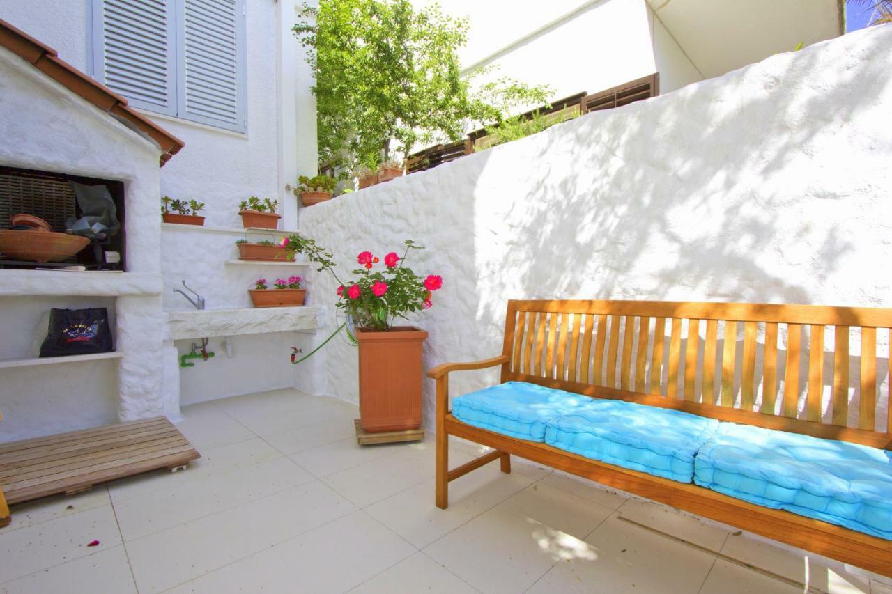 Casa Mano Tribunj With Beach Exterior photo